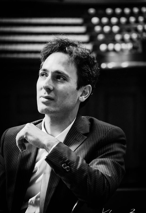 Prof. Vincent Dubois
